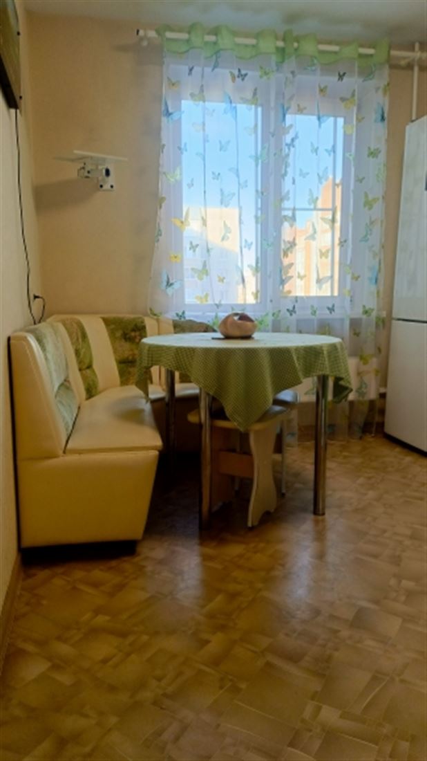 Купить 4-комнатную квартиру